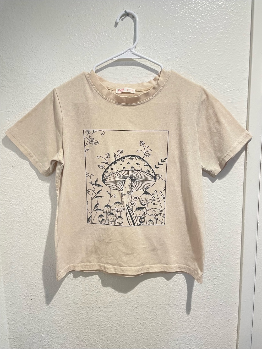🍄 Romwe Cottagecore Mushroom Graphic Tee 🍄 Size M